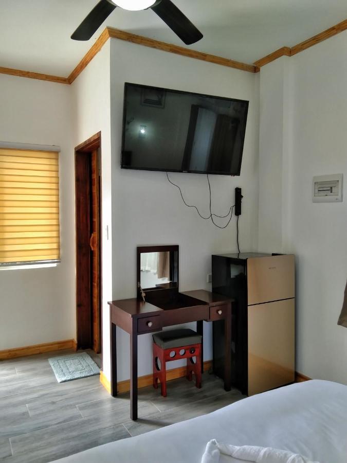 Tequila Cove Bed and Breakfast Panglao Eksteriør billede