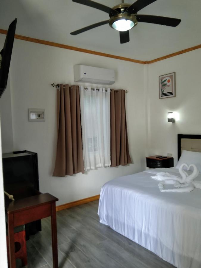Tequila Cove Bed and Breakfast Panglao Eksteriør billede